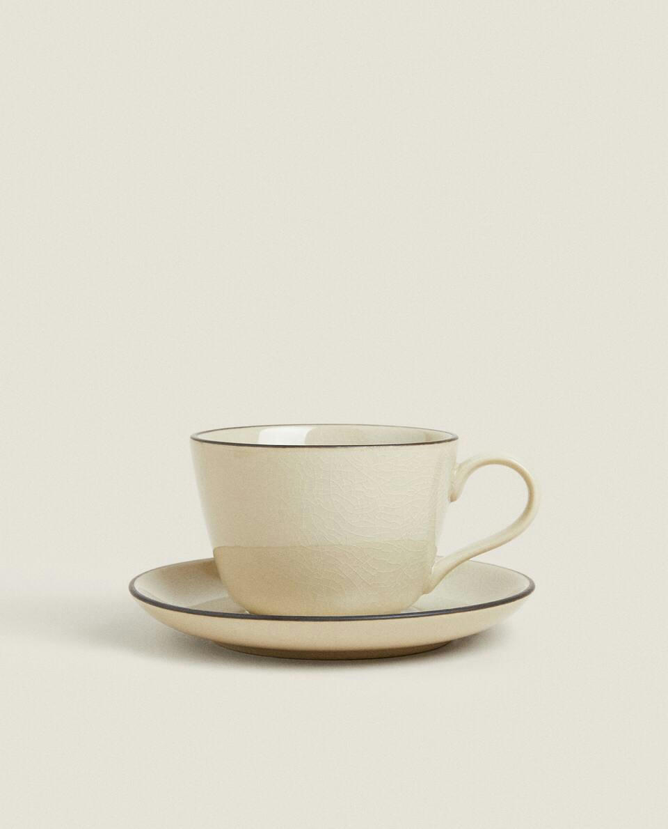 STONEWARE TEACUP WITH RIM DETAIL