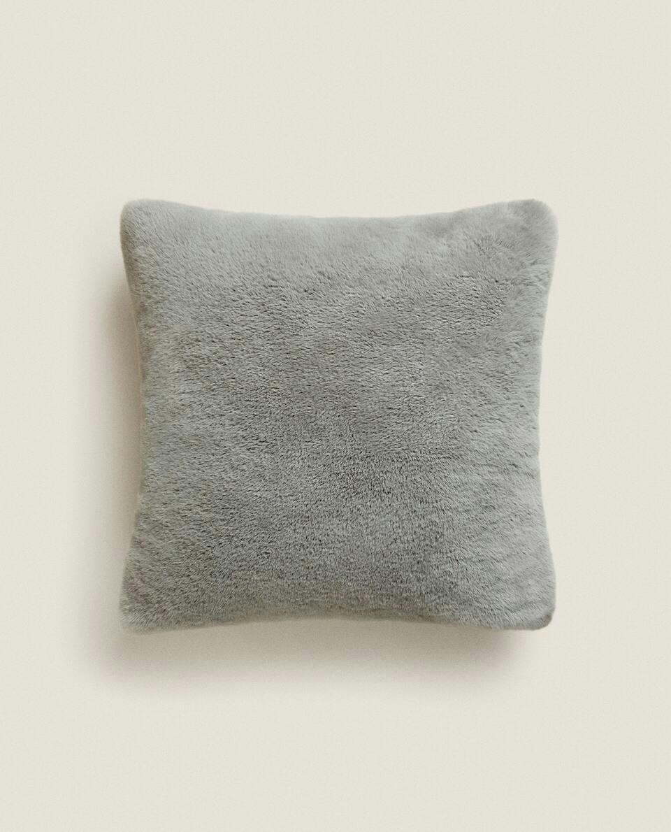 FUR CUSHION COVER