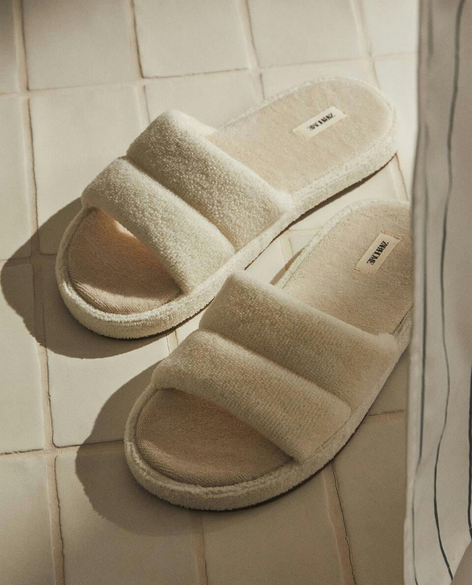 TERRY SLIPPER SLIPPERS