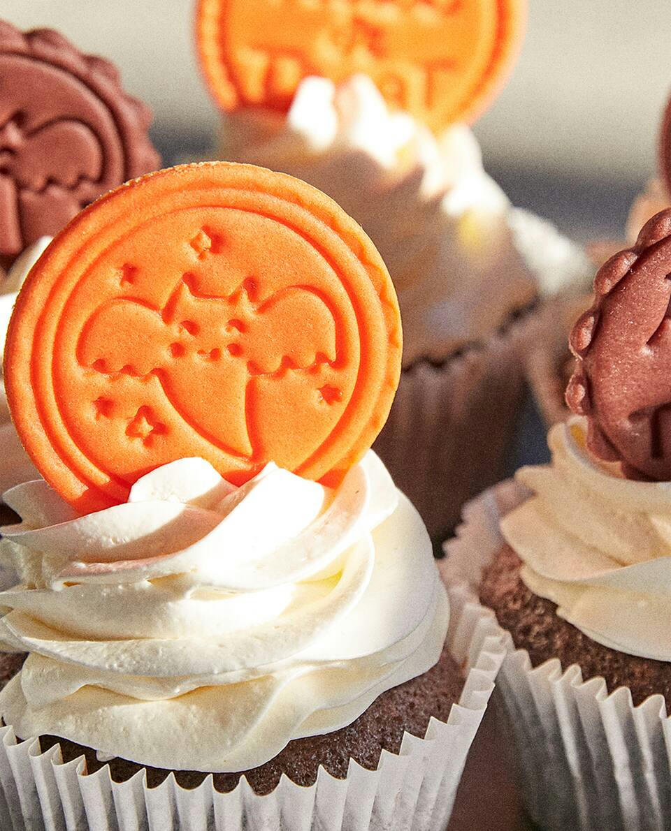 KIDS’ HALLOWEEN BISCUIT MOULDS SET