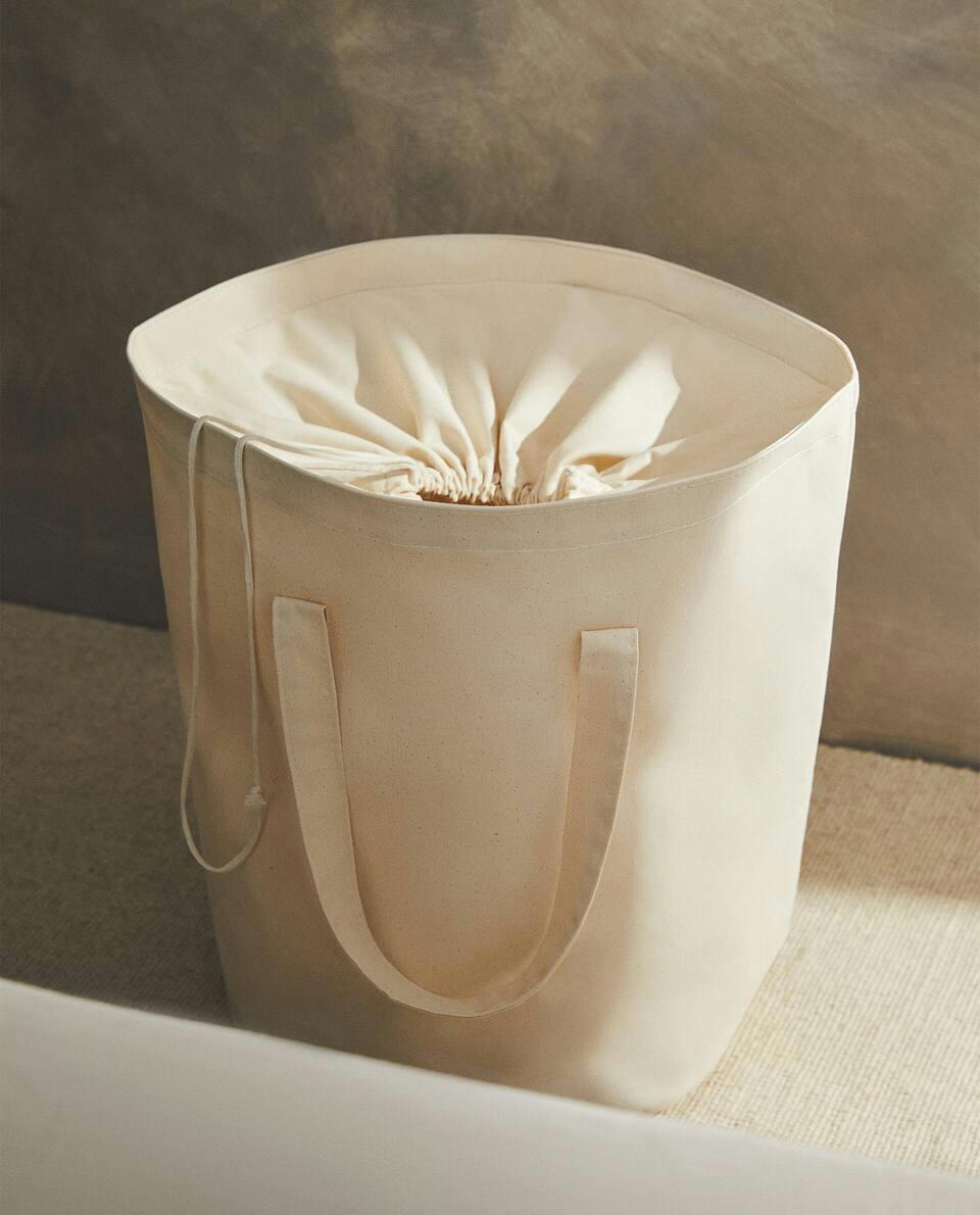 ROUND LAUNDRY BASKET WITH HANDLES