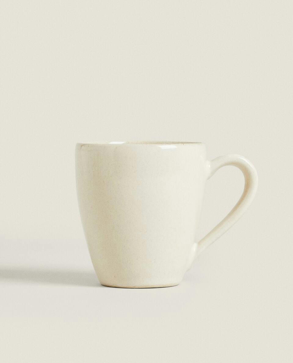 STONEWARE MUG