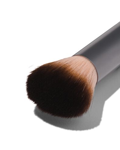 buffing brush 136