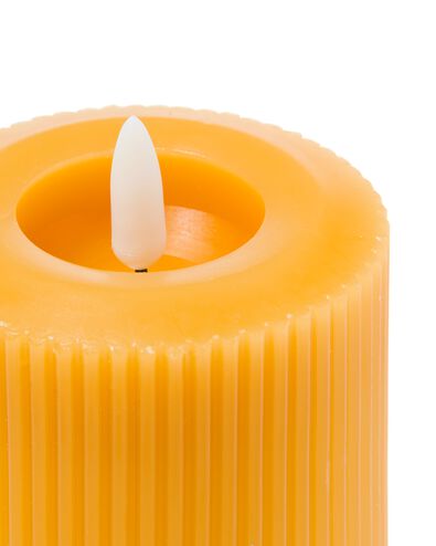 LED ribbel kaars met wax &Oslash;7.5x12.5 okergeel