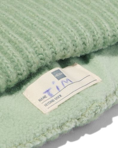 kindermuts gebreid met pompon mintgroen