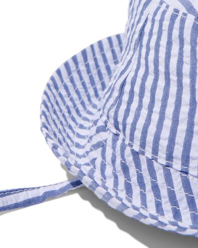 babyhoed met strepen blauw