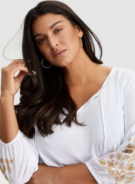 Floral Embroidery Blouse