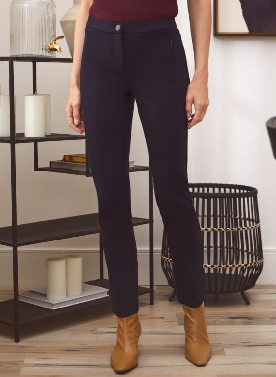 Signature Fit Straight Leg Pants