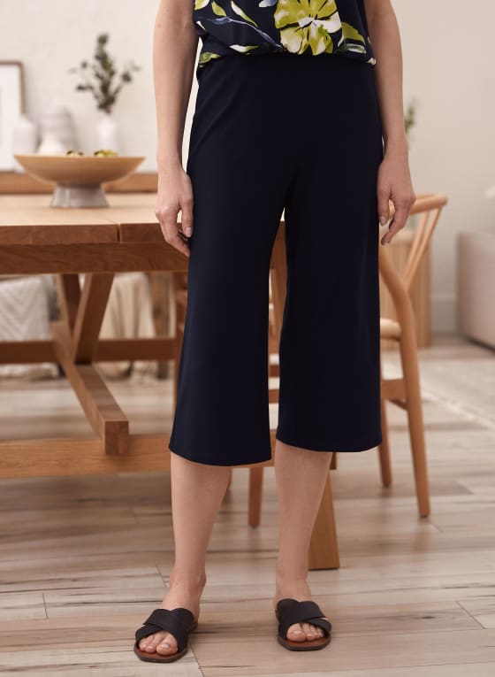 Pull-On Culotte Capris