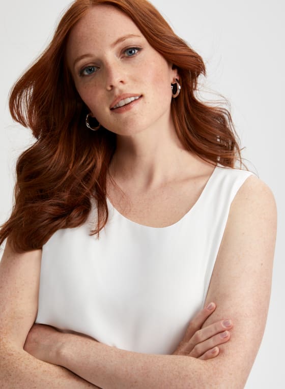 Essential Sleeveless Blouse