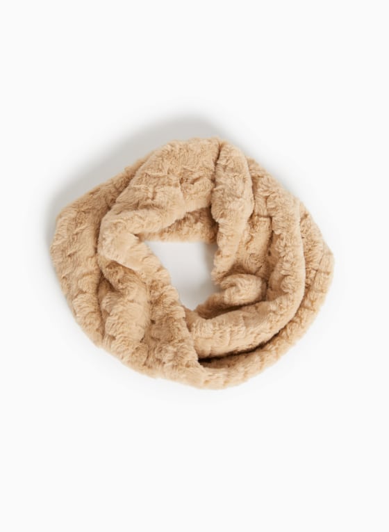 Textured Faux Fur Scarf