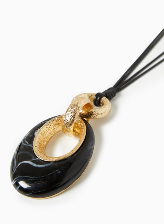 Oversized Pendant Necklace