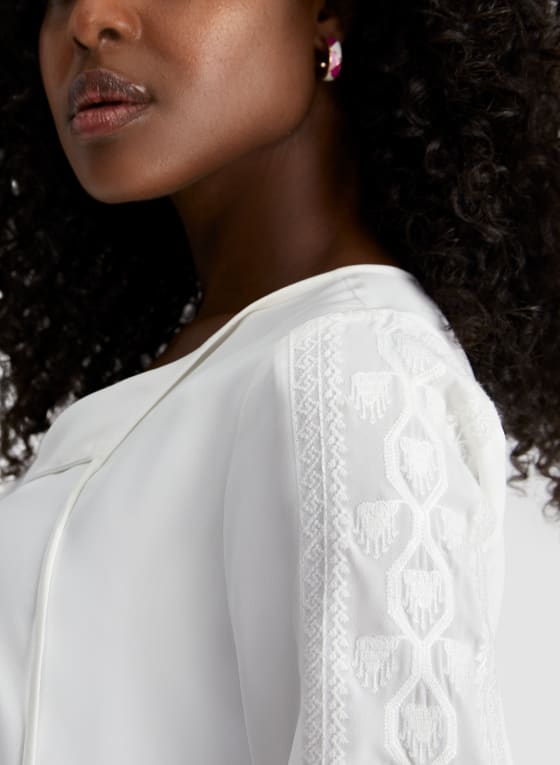 Embroidered Puff Sleeve Blouse