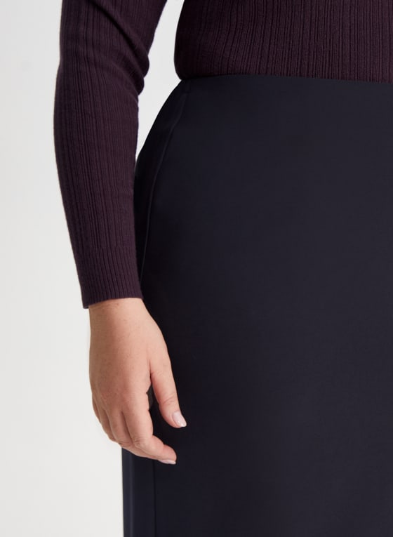 Essential Pencil Skirt