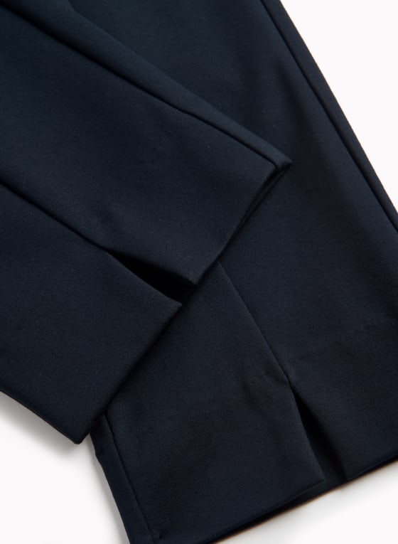 Pull-On Front Slit Capris