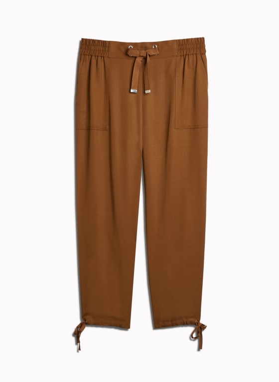 Pull-On Fluid Denim Cargo Capris