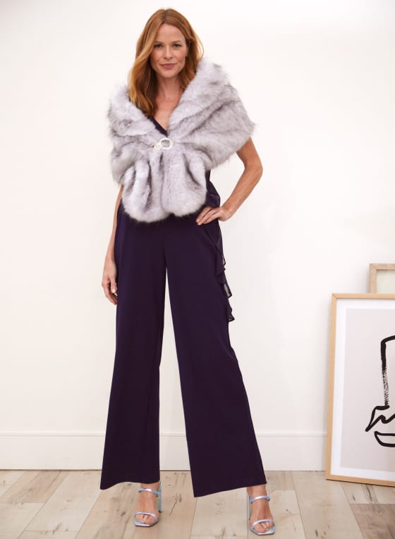 Faux Fur Stole With Buckle