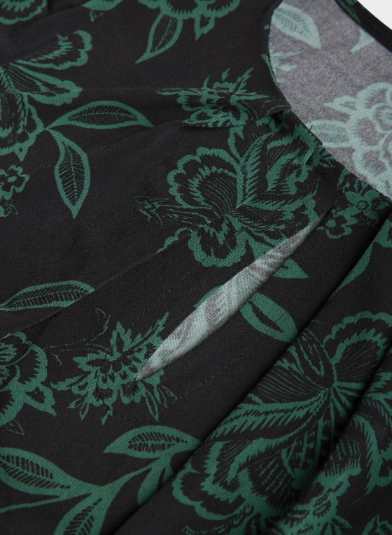 Contrast Floral Motif Top