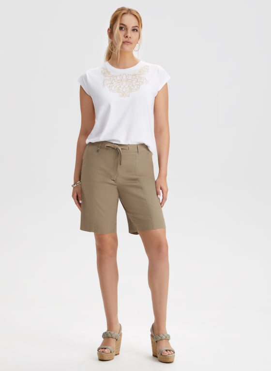 Hem Slit Drawstring Shorts