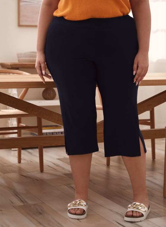 Side Slit Pull-On Capris
