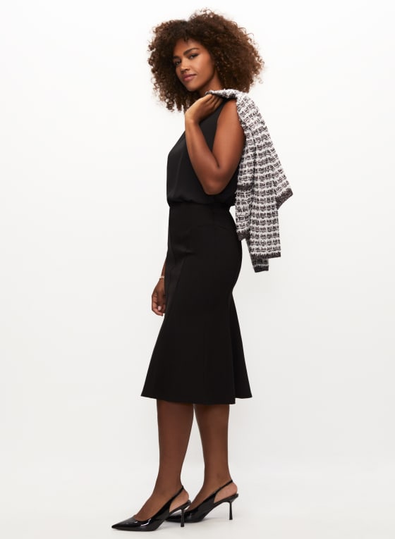 Topstitch Flared Skirt