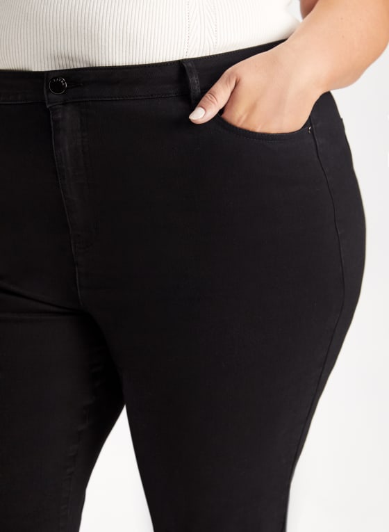 Essential Bootcut Jeans