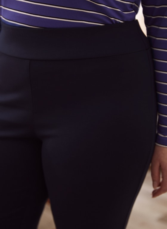 Slim Leg Pull On Capris