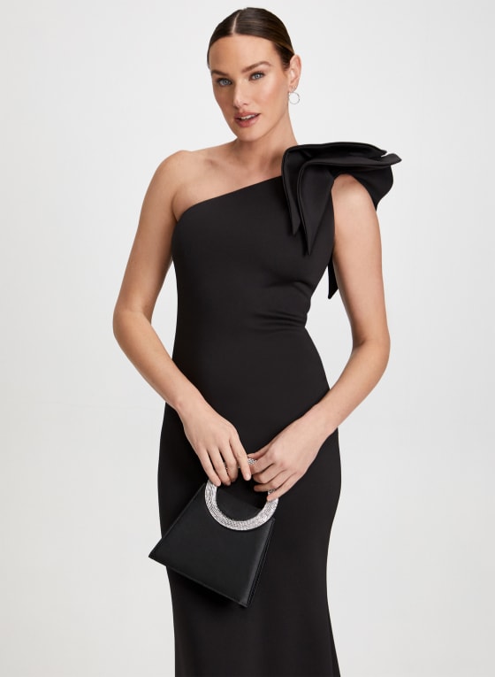 Oversized Flower Detail Dress