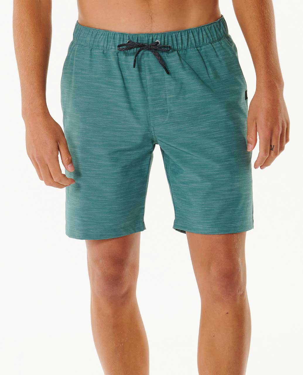 Boardwalk Jackson Volley 18"