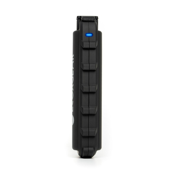 ECOXGEAR EcoXCharge Clip 3.35K Power Bank Black
