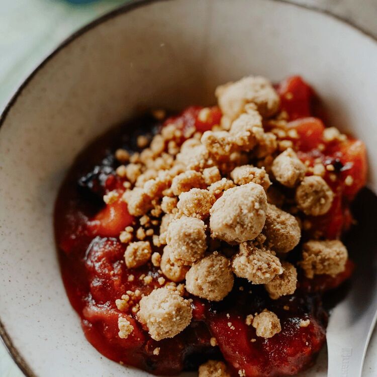 Back Country Apple & Berry Crumble Regular