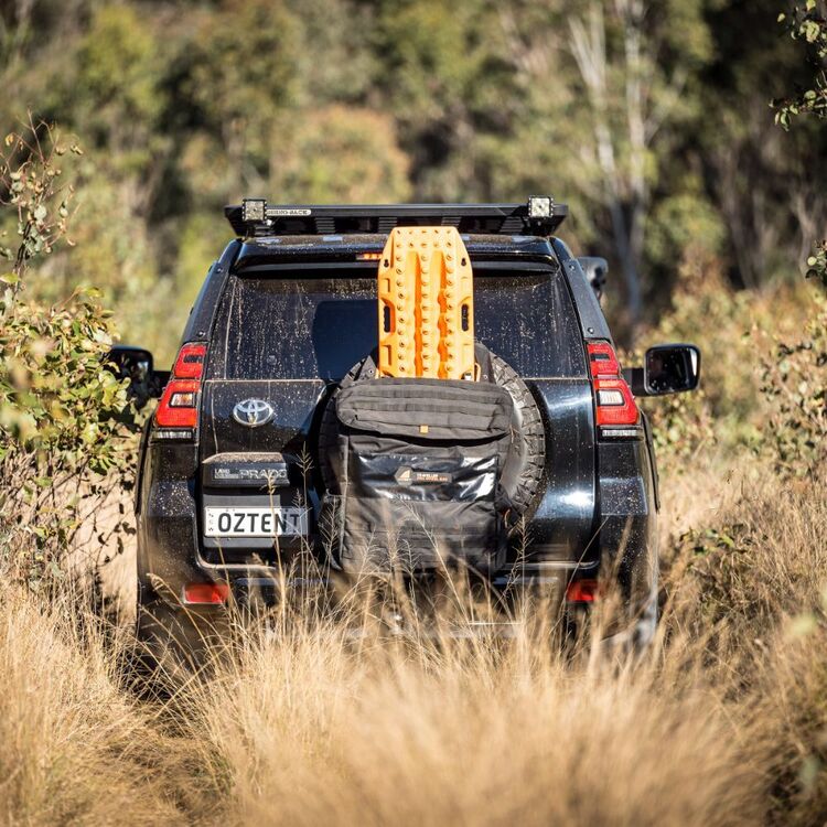 Oztent Traveller Pro Wheel Bag Black