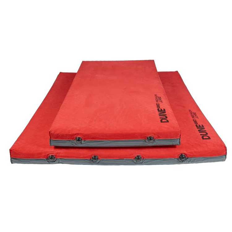 Dune 4WD Premium Jumbo Mat with Pillow Red