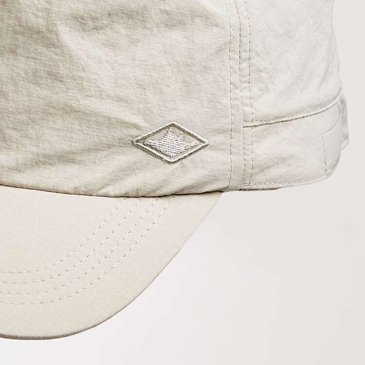 Mountain Designs Adults' Unisex Stockton Cape Hat Navy Sand