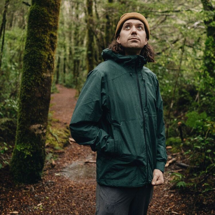 Mountain Designs Men's Stratus Rain Jacket Trekking Green