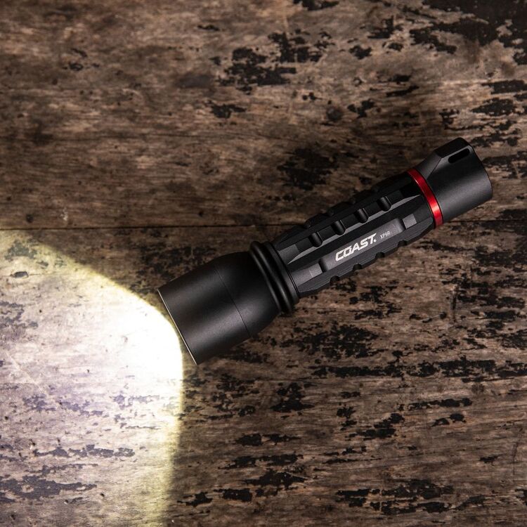 COAST 1000 Lumens Rechargeable Pure Beam Focusing LED Torch Black