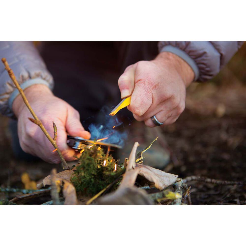 Leatherman Signal 19 in 1 Multi -Tool