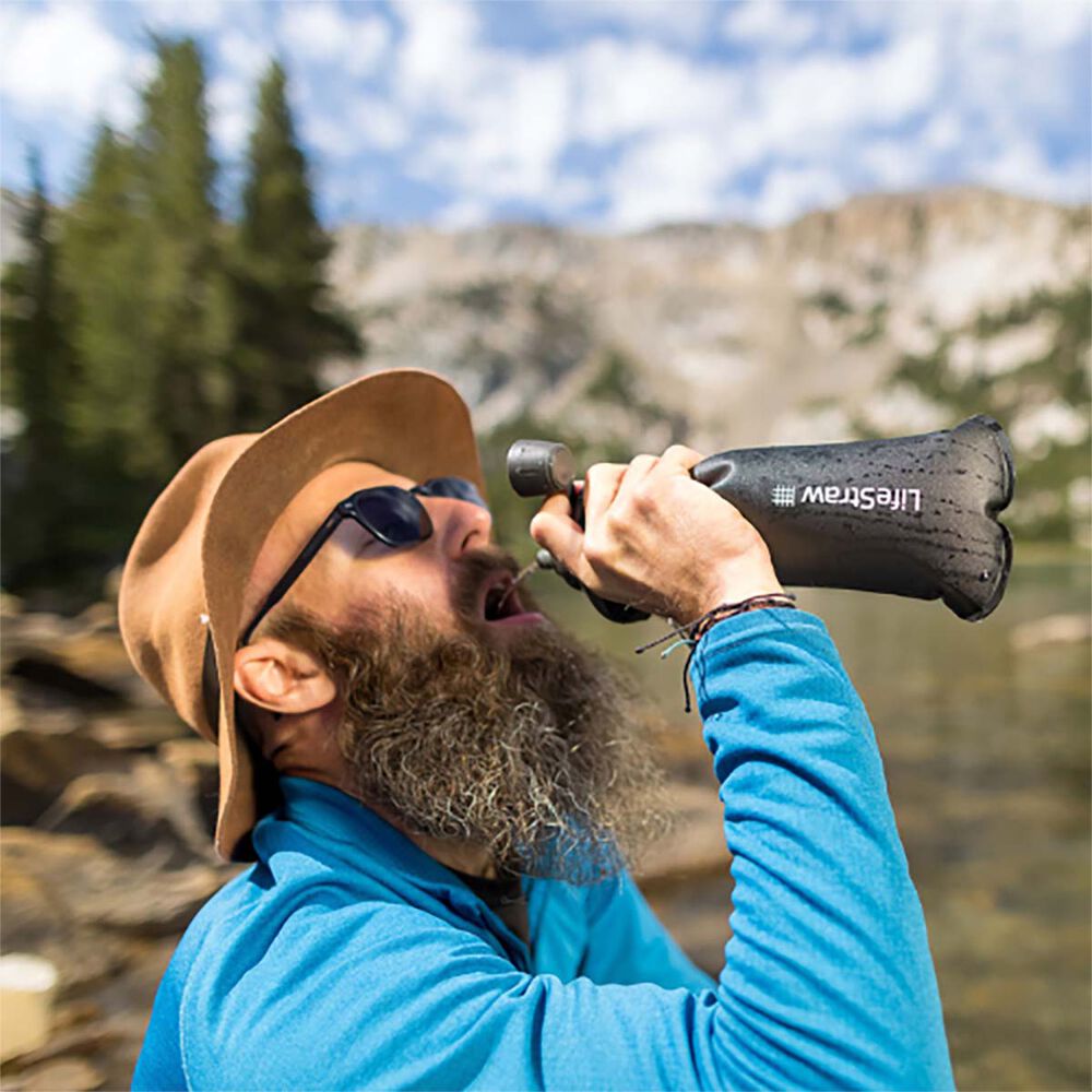 LifeStraw Peak Collapsible Squeeze Bottle Water Filter System 1L