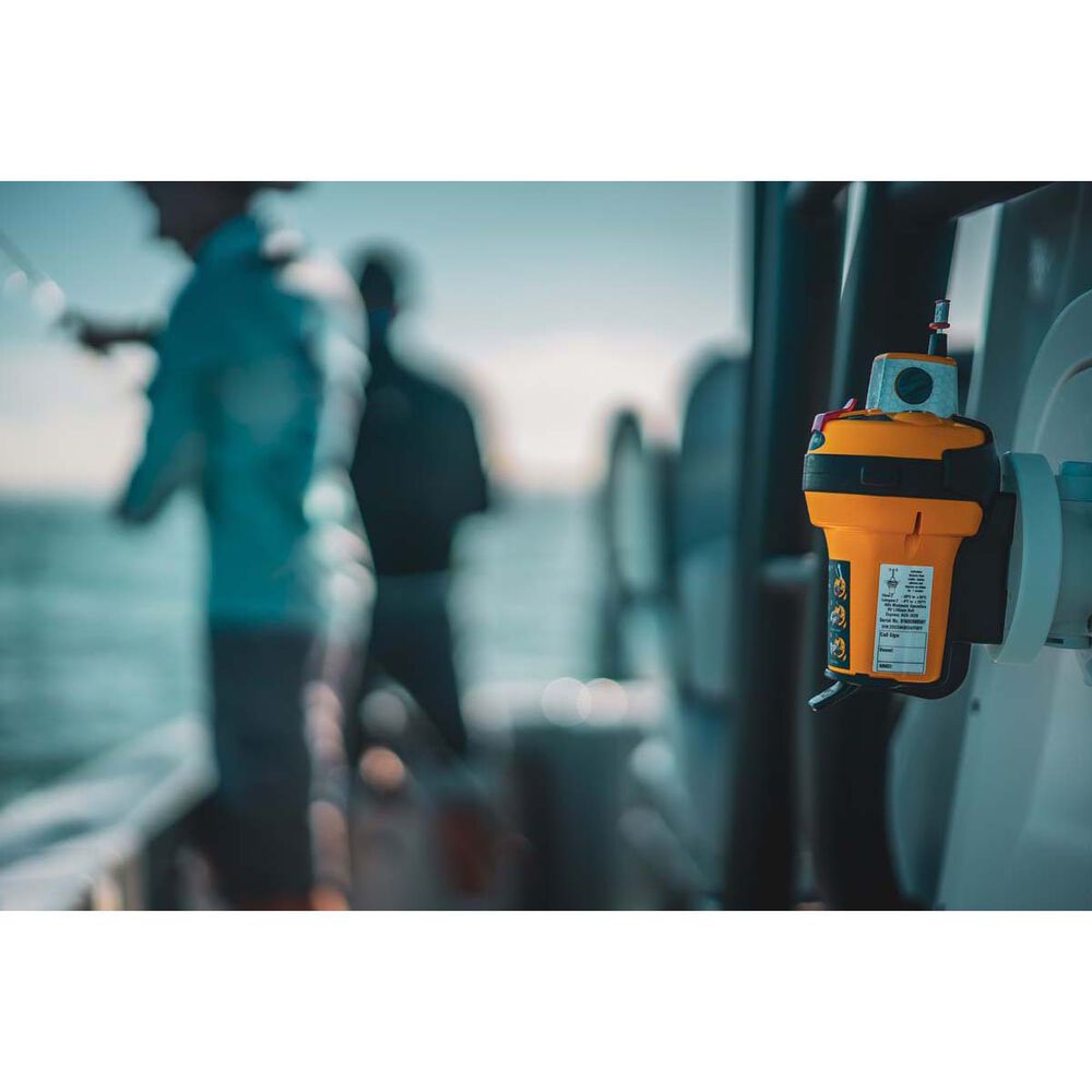 Ocean Signal GPS RescueME EPIRB