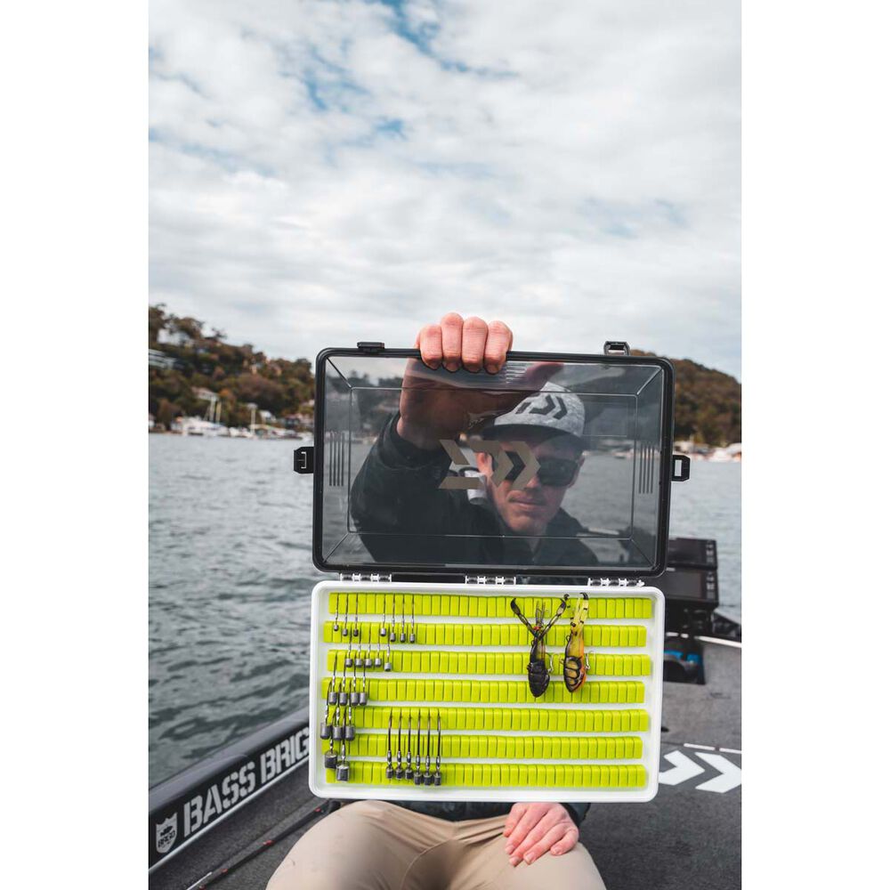Daiwa D-Box Large Shallow Uni Tackle Tray