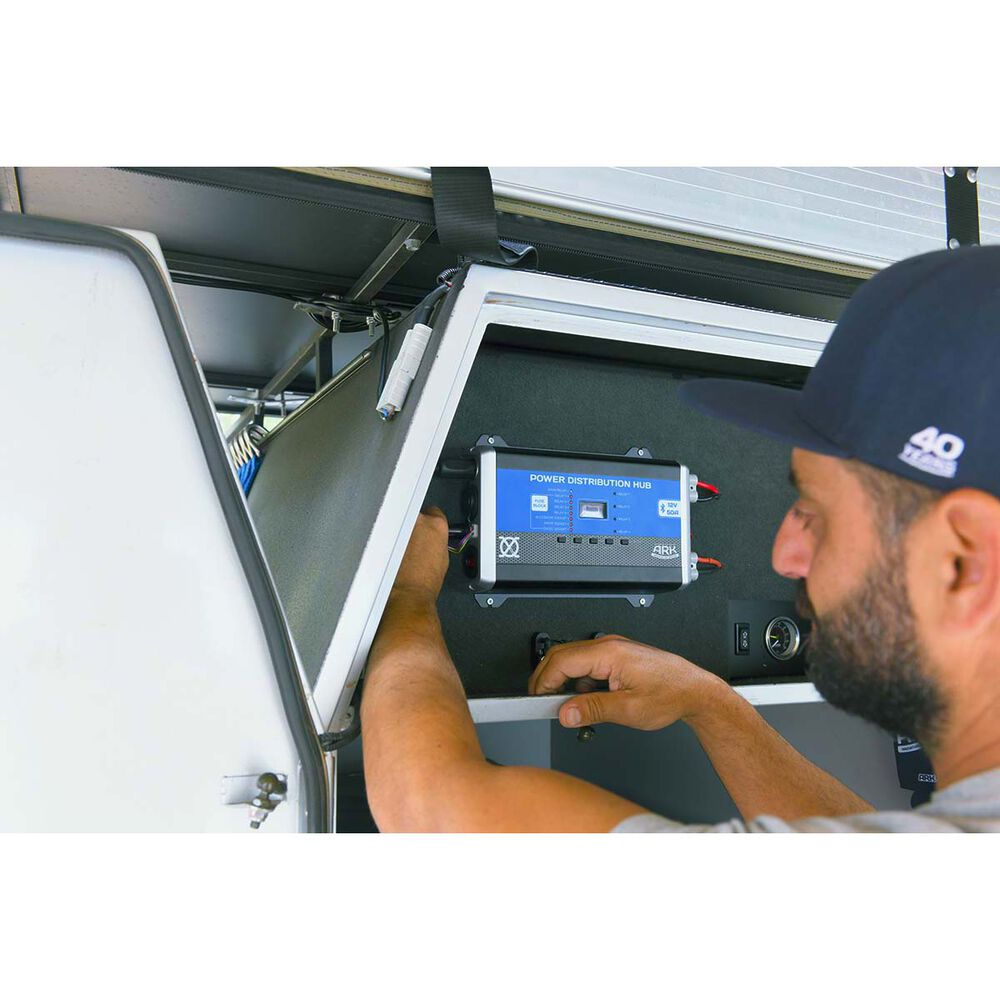 Ark Power Distribution Hub with Bluetooth 12V