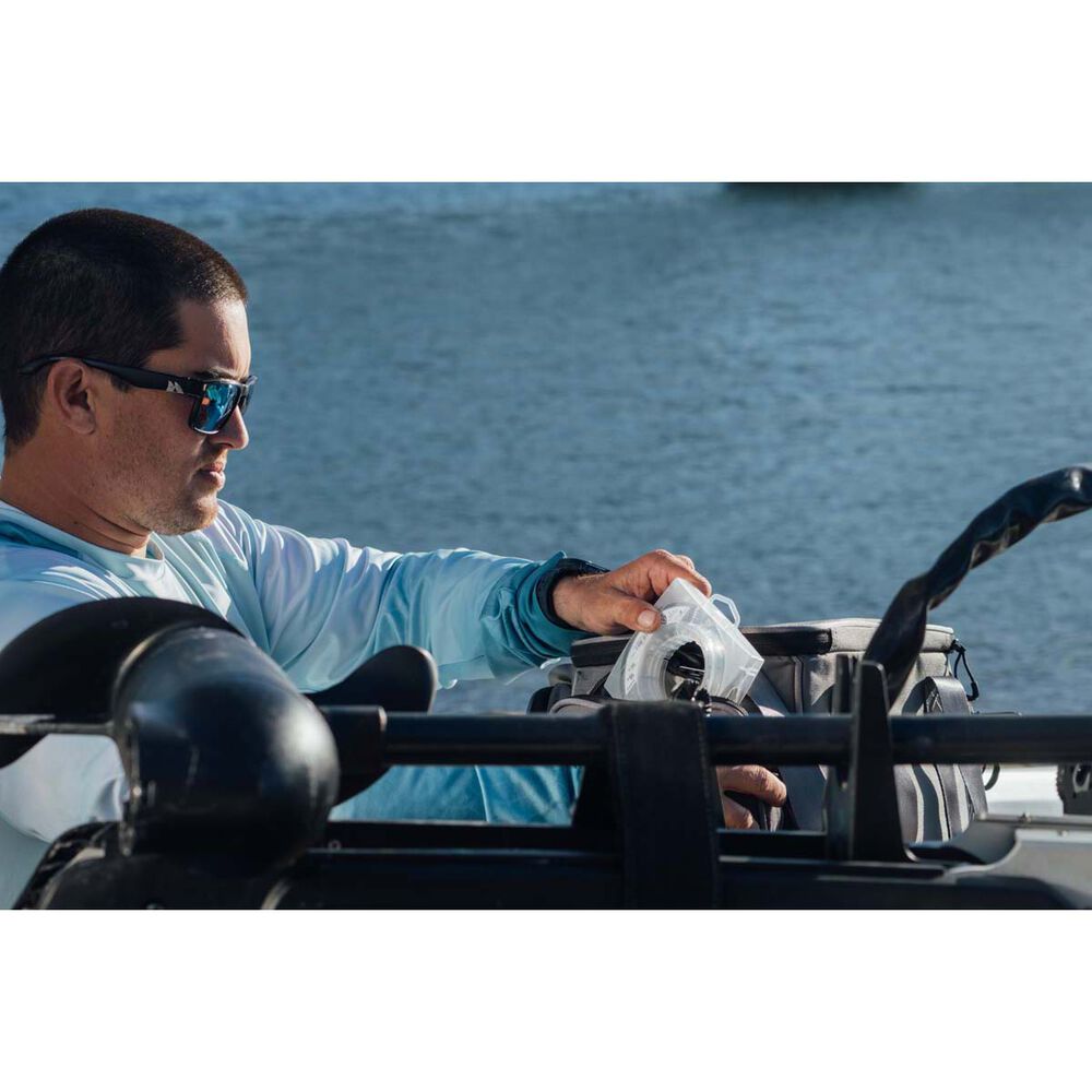 Shimano Tackle Bag Medium