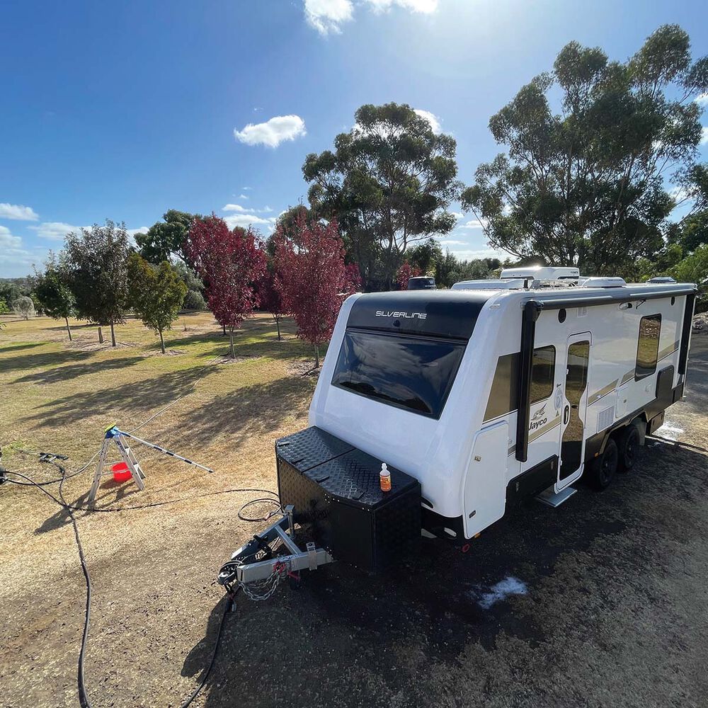 Outback Cleaning Caravan Super Wash 4L