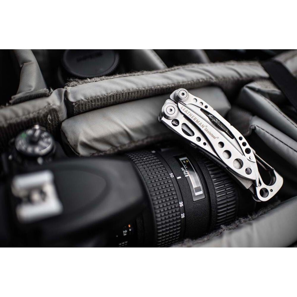 Leatherman Skeletool 7-In-1 Multi-Tool
