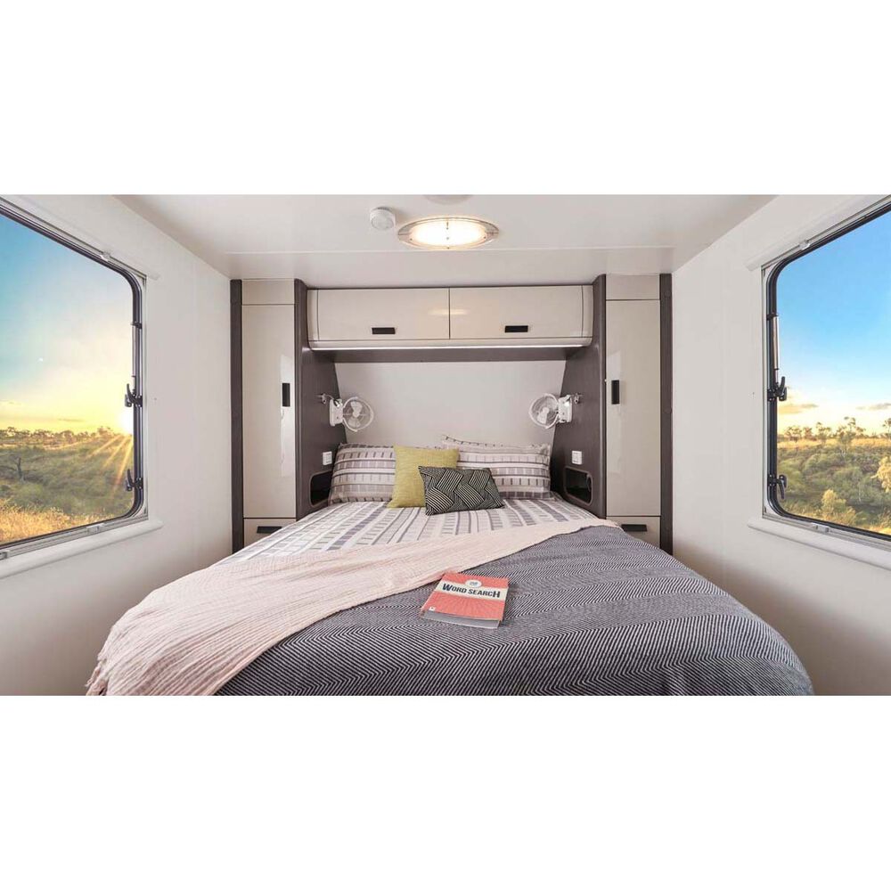 Sirocco 2 Caravan Fan 12/24V Black