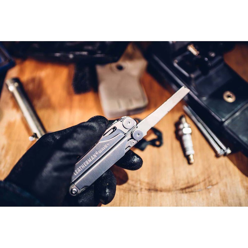 Leatherman Wave Plus 18 in One Multi-Tool