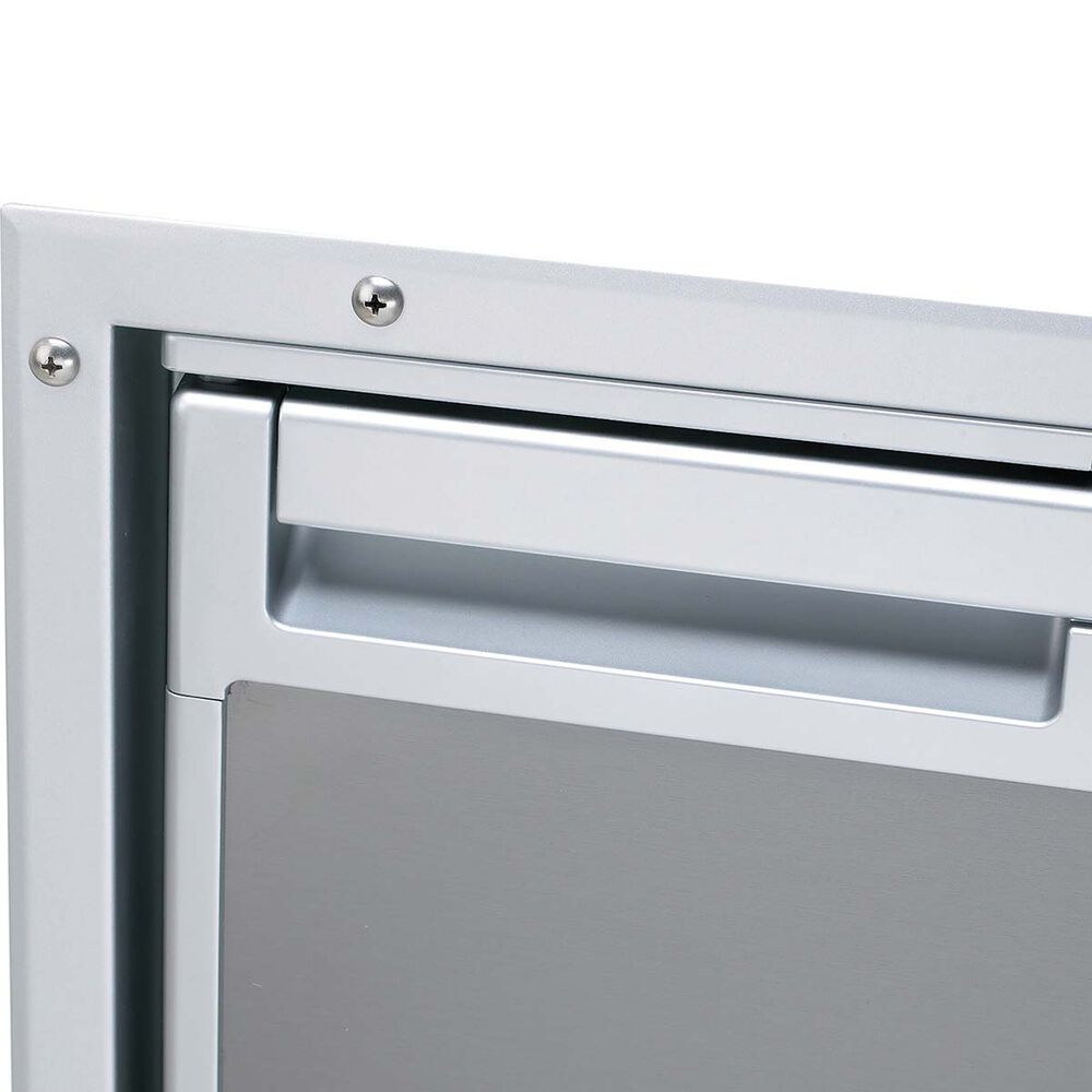 Dometic CRX 80 Flush Mount Installation Frame