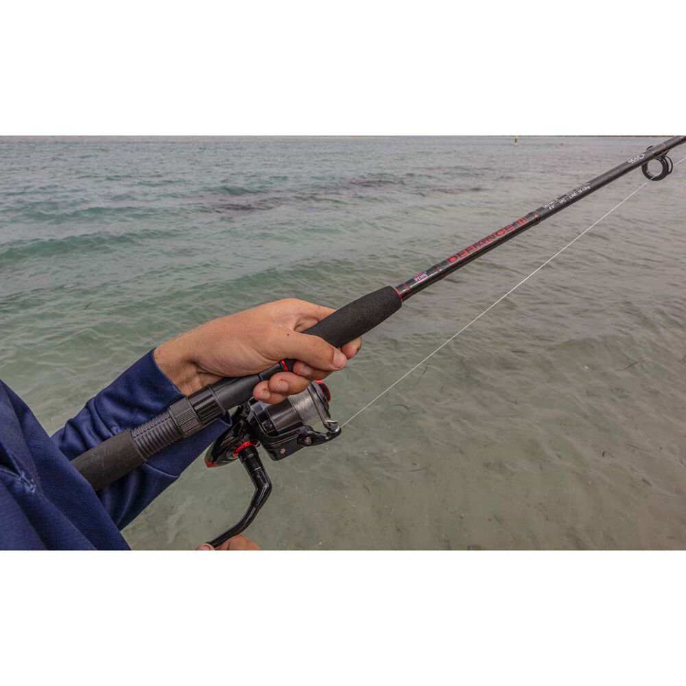 PENN Defiance III Spinning Combo