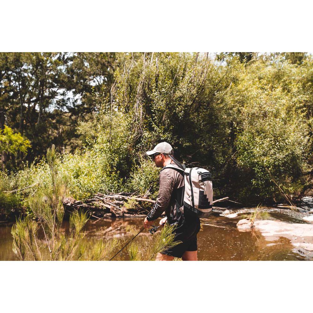 Daiwa Guide Backpack Tackle Bag