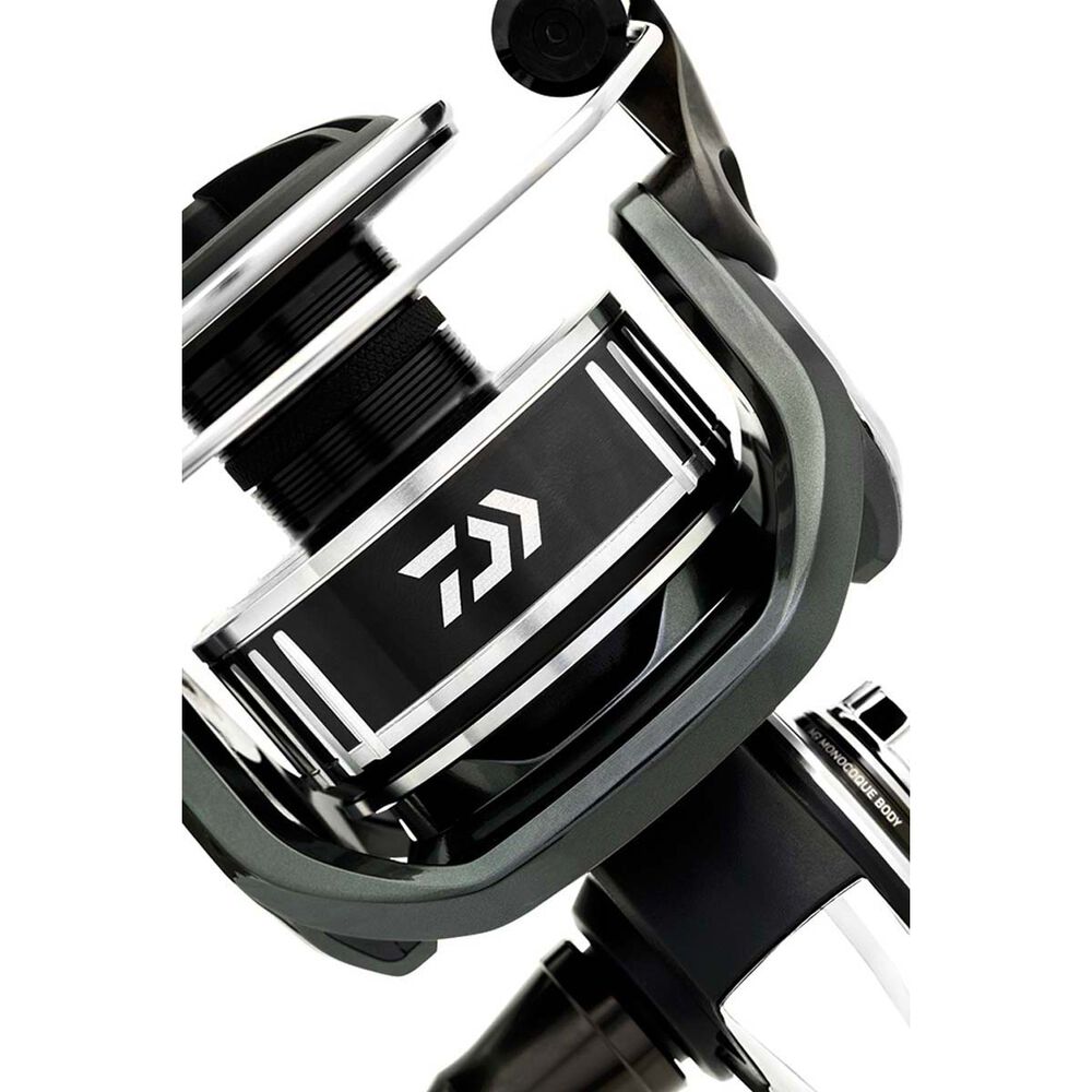 Daiwa BG MQ 10000-H Spinning Reel